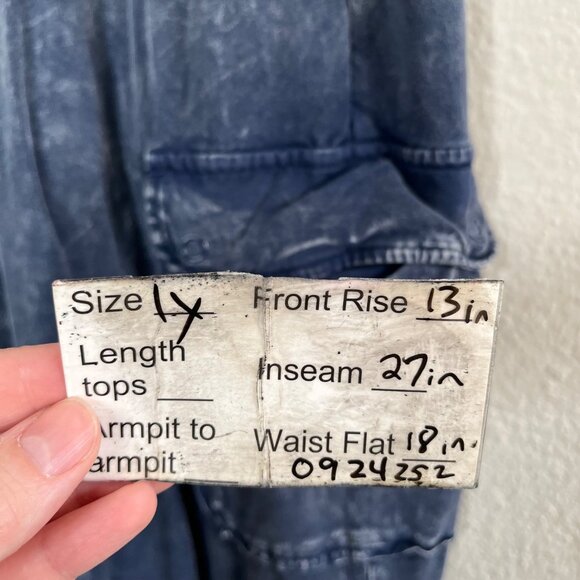 Torrid Womens Cargo Casual Pull On Jogger Pants Size 1X Blue Acid Wash - Picture 9 of 9